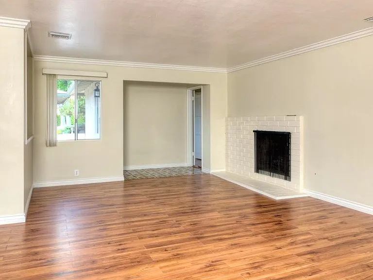 Family Room - Facing West