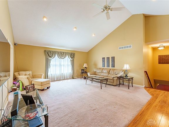 4th image of 1417 Barberry Ct