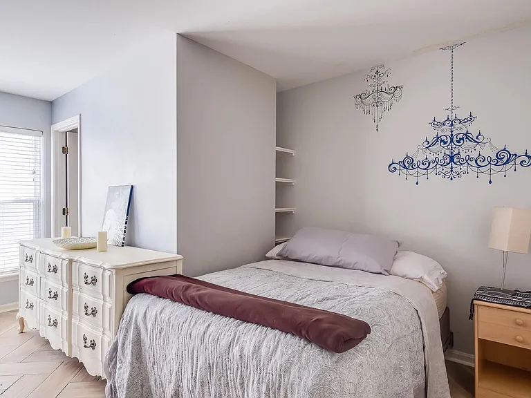 943 Baxter Ave #101 — Photo 16