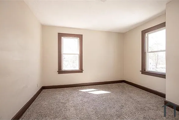 19101 Nitra Ave — Photo 21