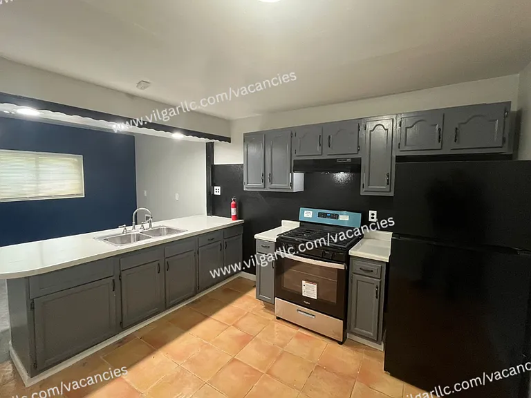 969 Stevenson St — Photo 5