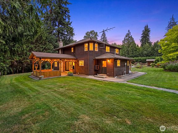 3rd image of 3420 205th Drive SE