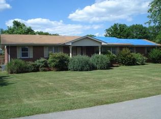 100 Horseshoe Dr, Pulaski, TN 38478