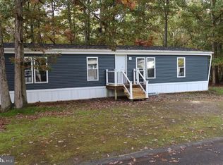 122 Hazelwood Dr, Elmer, NJ 08318