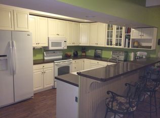 10119 Beuchat Rd, Guys Mills, PA 16327