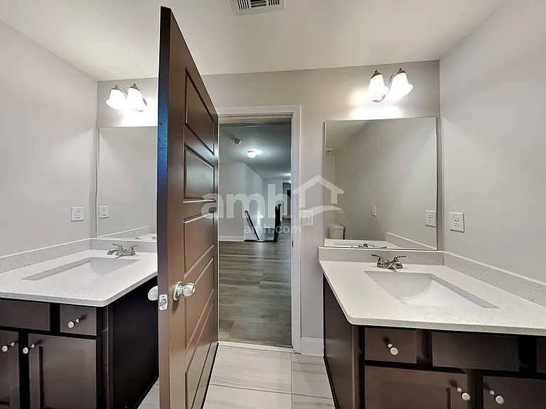 1159 Victoria Walk Ln — Photo 19