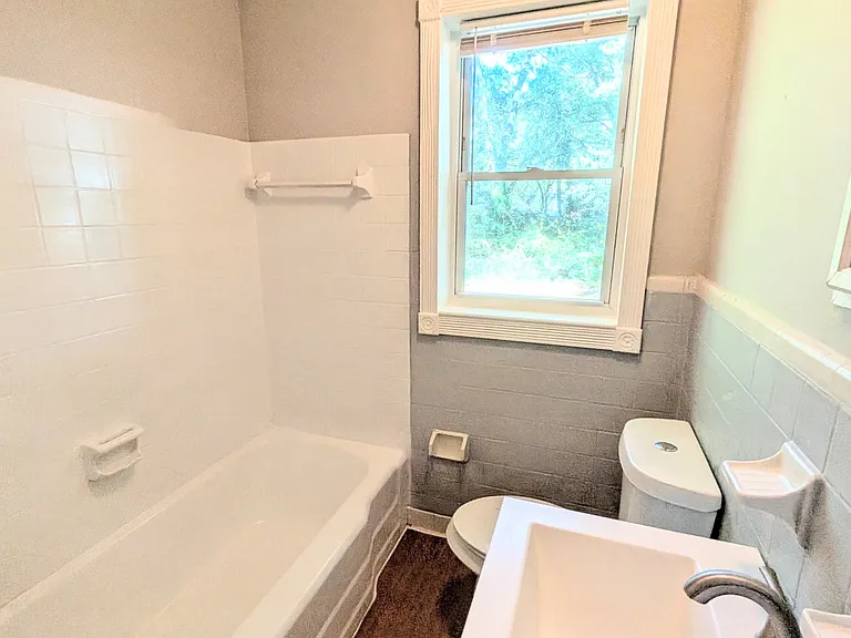 2955 1st Ave SW #2 — Photo 6