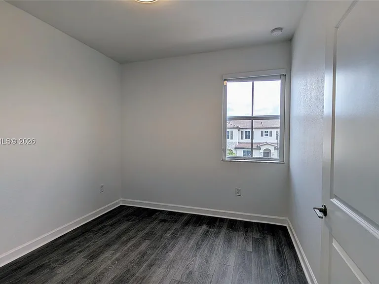11811 SW 247th Ter #11811 — Photo 11