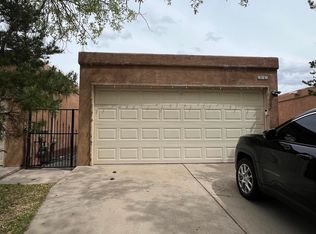 242 Burma Dr NE, Albuquerque, NM 87123