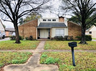 10323 Rocky Hollow Rd, La Porte, TX 77571