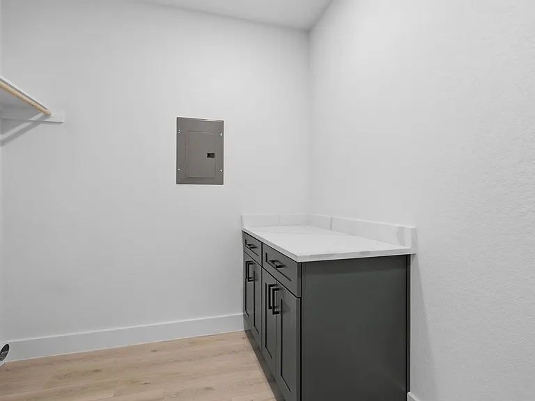 2109 Virginia Blvd #2111 — Photo 15