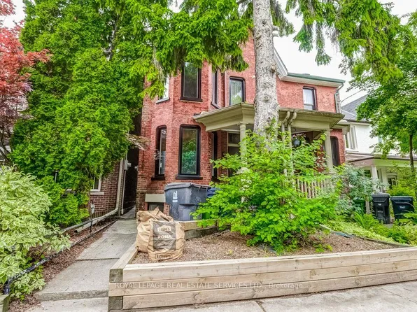 10 Fennings St #1, Toronto, ON M6J 3B8