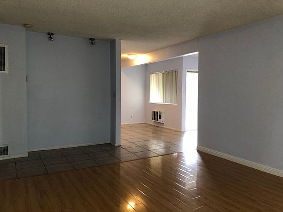 4th image of 532 N New Ave APT 2