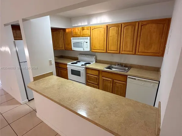 455 S Pine Island Rd APT 306C, Fort Lauderdale, FL 33324