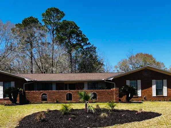 3214 Fridinger Dr, Pensacola, FL 32526