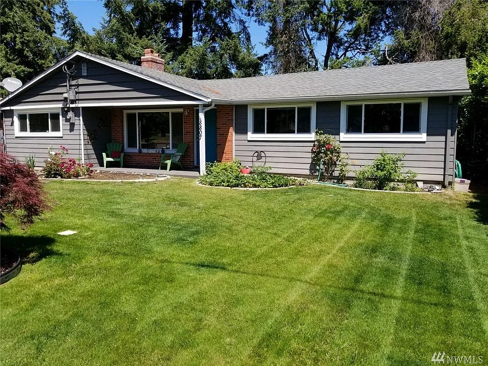 1st image of 8807 121st St SW