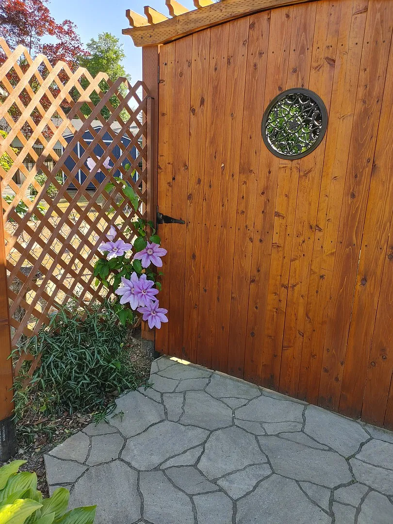 Kirkland Juanita Beach Neighborhood House — Photo 4
