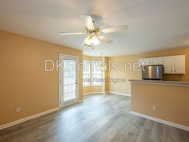 7712 Autry Cir #408 — Photo 16