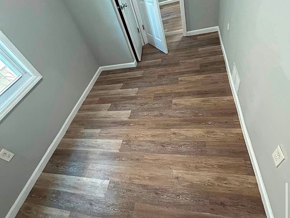 3rd image of 323 S 7th St #1