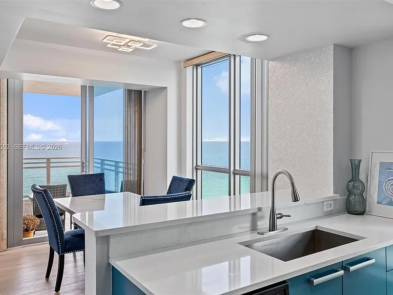 3535 S Ocean Dr #1703 — Photo 10