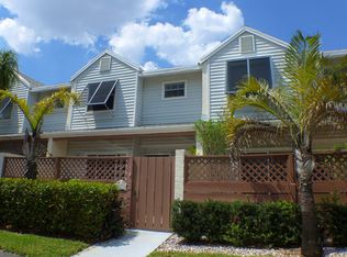 327 W Hemingway Cir, Margate, FL 33063