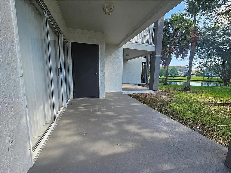 13838 Fairway Island Dr #1418 — Photo 5
