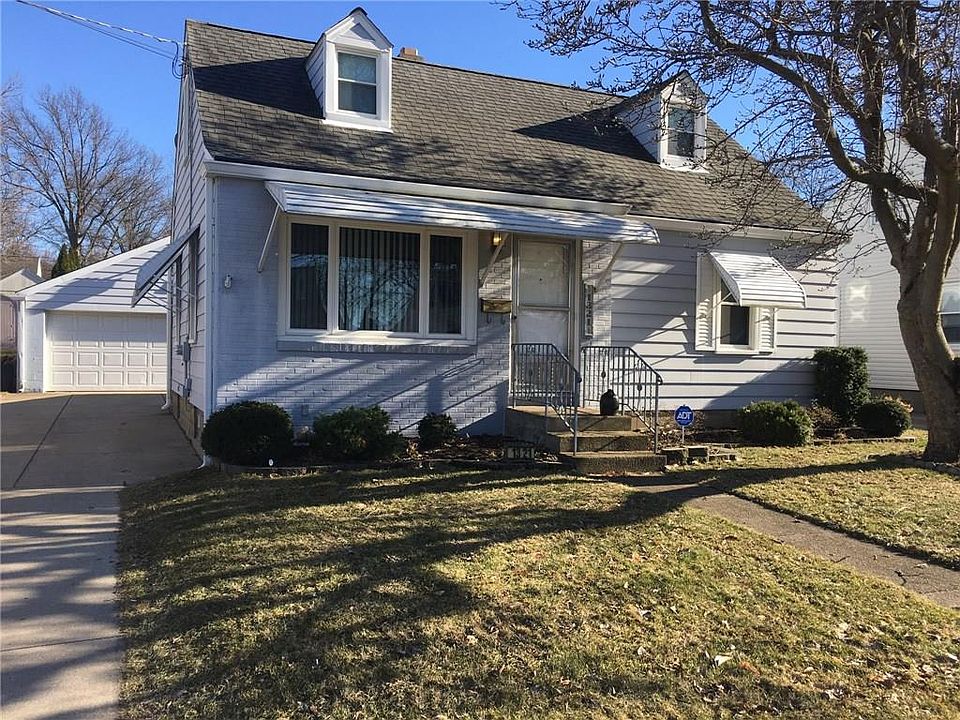 1st image of 1321 W 41st St