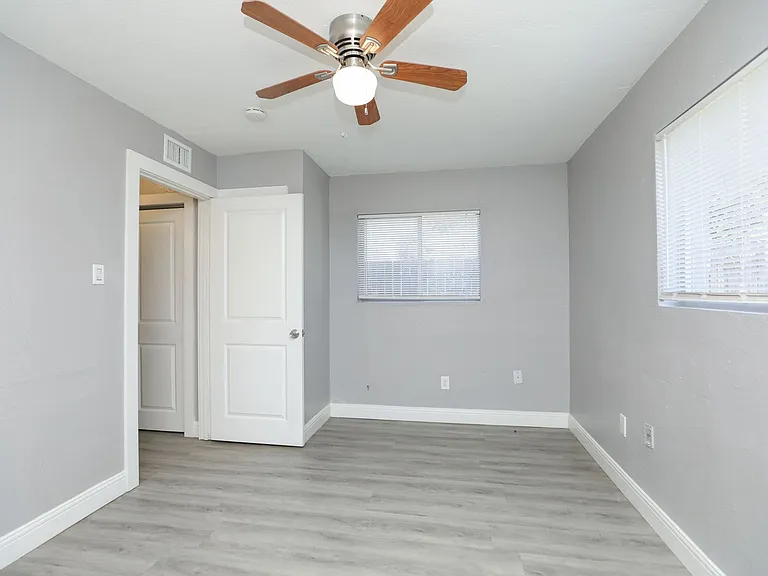 8127 Colonial Ln #2 — Photo 21