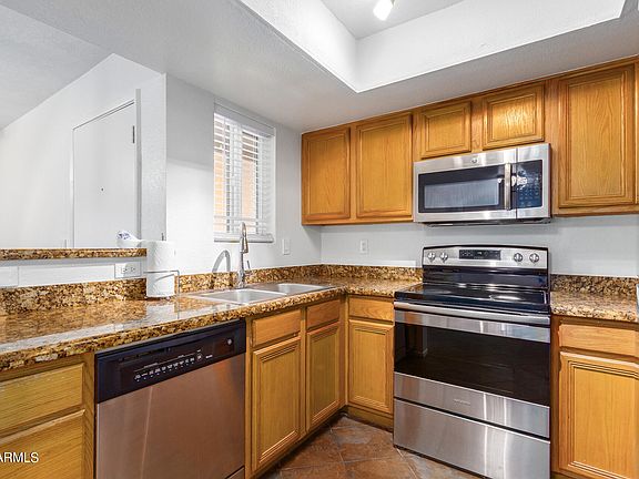 3rd image of 5757 W EUGIE Avenue #1072