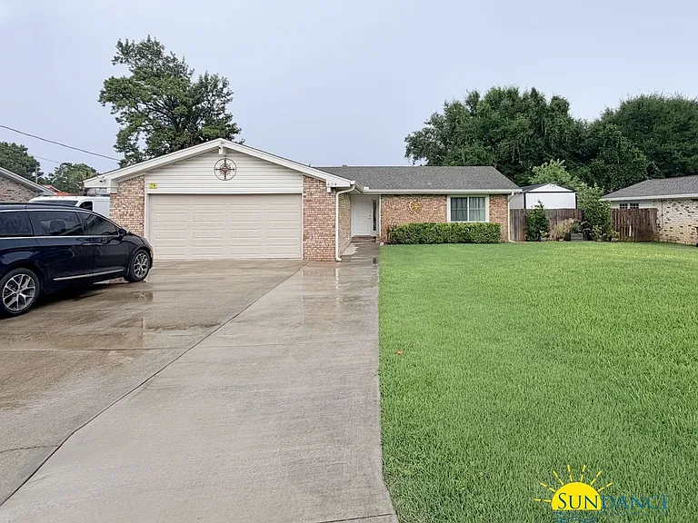 404 Lee Ln — Photo 36