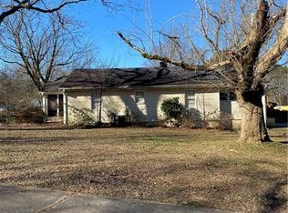 382 Harbins Rd, Dacula, GA 30019