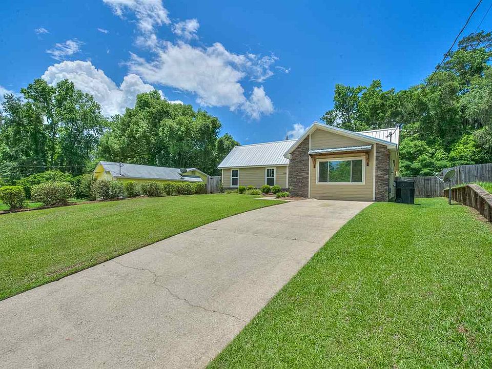 1st image of 1084 Longstreet Dr