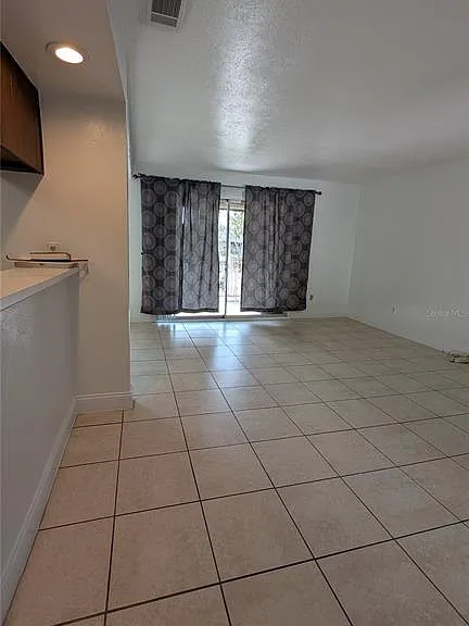 4028 Billingsgate Rd — Photo 4