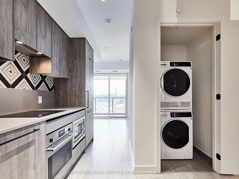 5 Lakeview Ave #520 — Photo 6