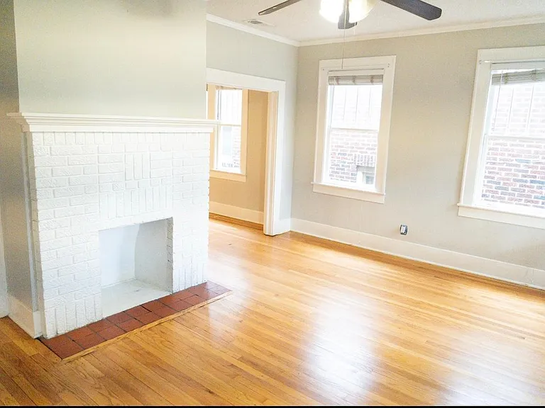 27 E 34th St #UPPER — Photo 7