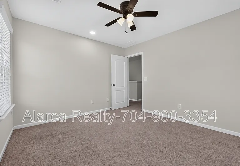 10431 Paisley Abbey Ln — Photo 25