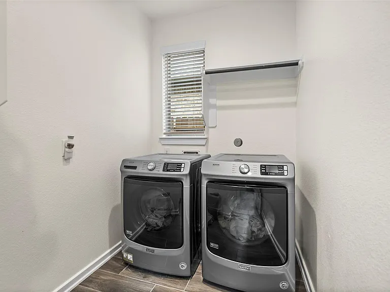 112 Sugar Peak Ct — Photo 7