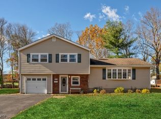 48 Willow Way, Wanaque, NJ 07465
