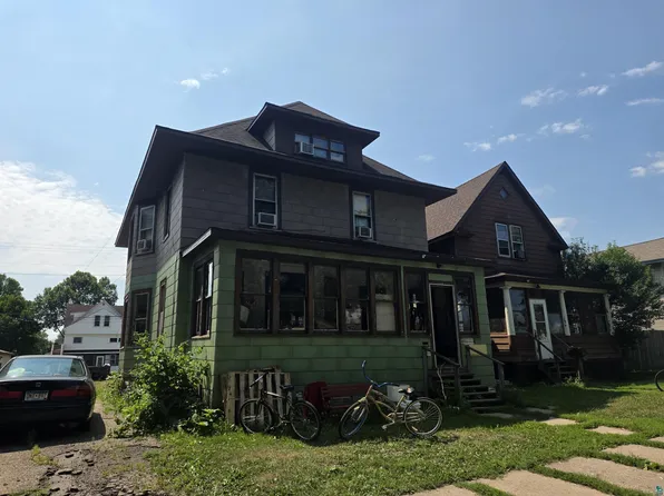 116 2nd St S, Virginia, MN 55792