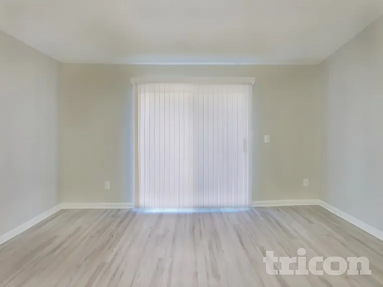 2990 Brittany Bluff Dr — Photo 14