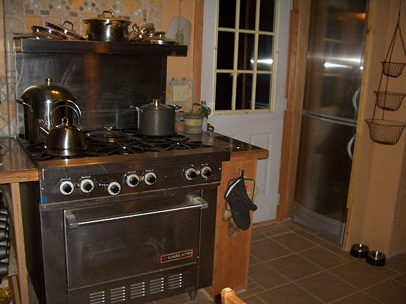 6 burner Garland Stove