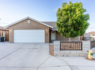 1100 W Coronado Ave, Ridgecrest, CA 93555