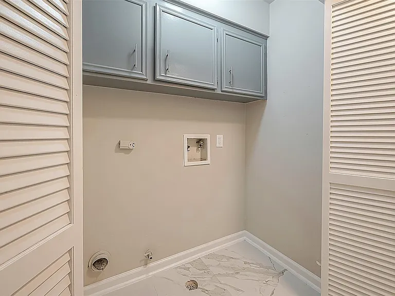 10811 Villa Lea Ln — Photo 15