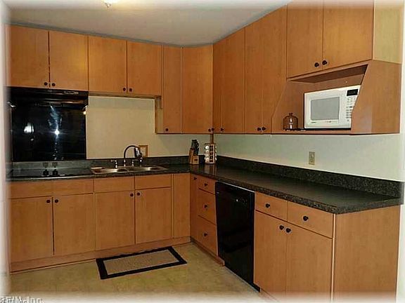 5th image of 206 Nicewood Dr