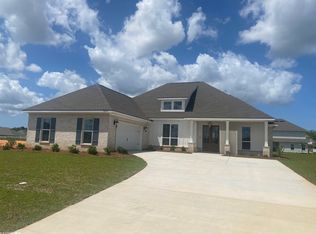 10795 Secretariat Blvd, Daphne, AL 36526