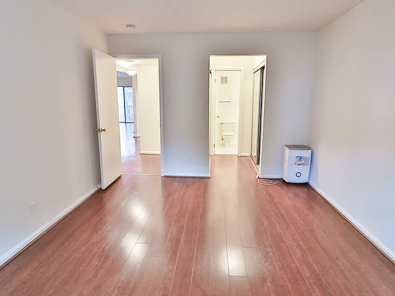13 Pickering Ct #102 — Photo 7