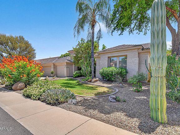 2nd image of 1047 W ARMSTRONG Way