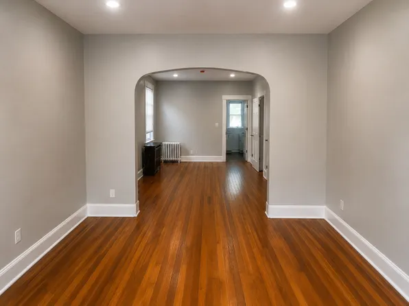 159 W 32nd St Floor 2, Bayonne, NJ 07002