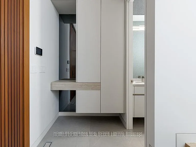 21 Farrell Ave — Photo 5