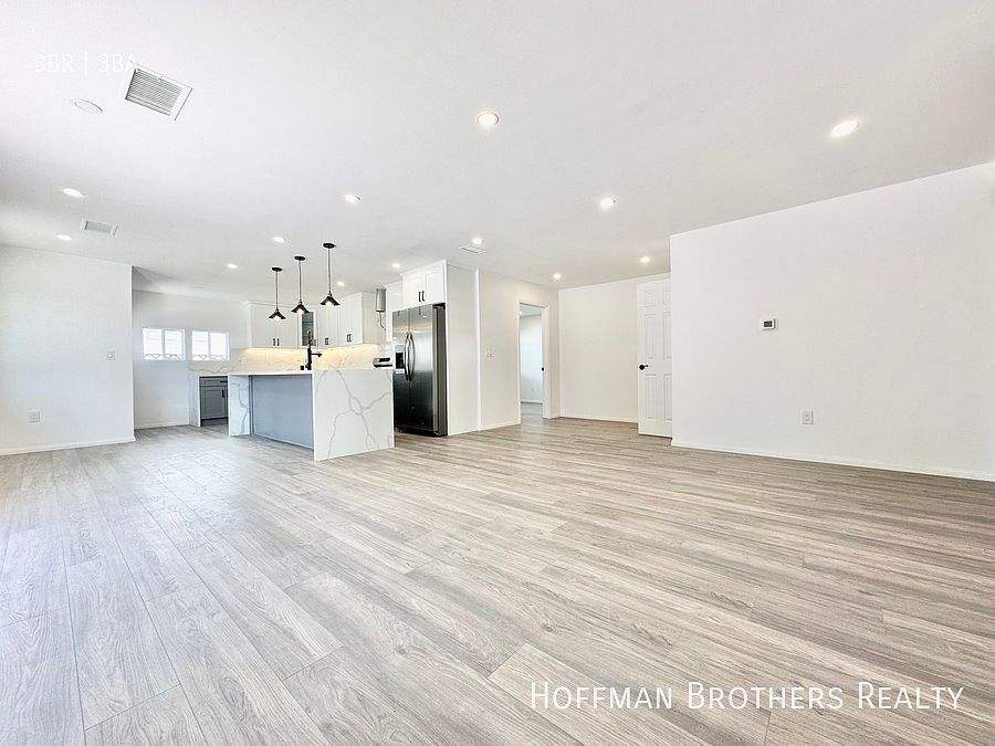 1st image of 6243 Platt Ave